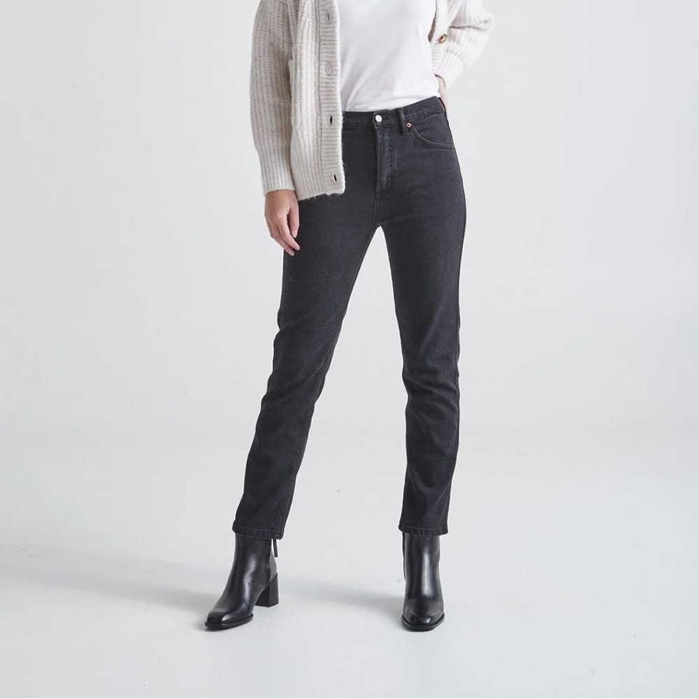 Duer Straight High Rise Black Jeans Womens 25x29